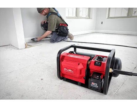Milwaukee 18M Fuel Cordless 2 Gallon Compact Air Compressor w/out