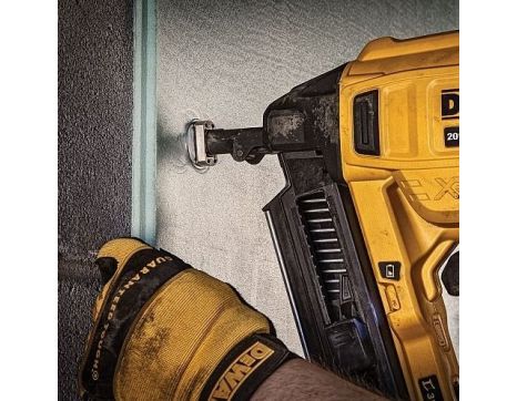 Dewalt DCN890P2 20V Cordless Concrete Nailer Kit | Nail Gun Depot
