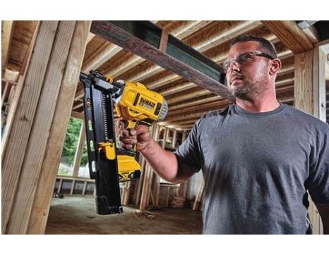 Dewalt DCN21PLB 20V MAX 21-Degree Cordless Framing Nailer w/out