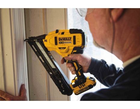 Home Depot Dewalt Cordless Finish Nailer 15 Gauge Dewalt 20V