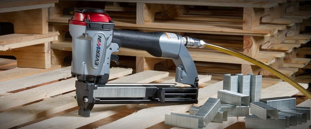 Everwin Construction Stapler