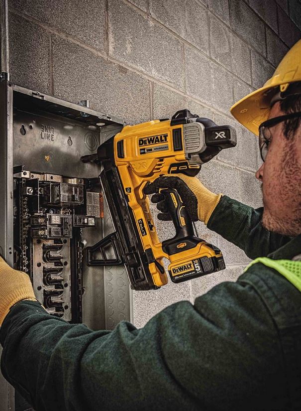 Dewalt DCN890 Electrical To Concrete